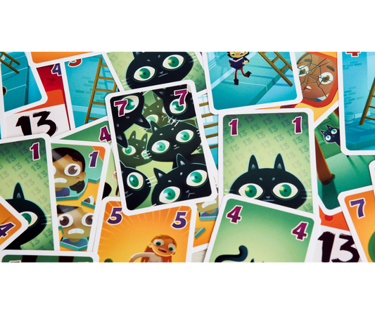 Martes 13 (Juego de Cartas) - Español